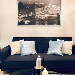 Apartment In The Heart Of Mannheim, Free Parking, Netflix, Fast Wifi, City Airport Mannheim